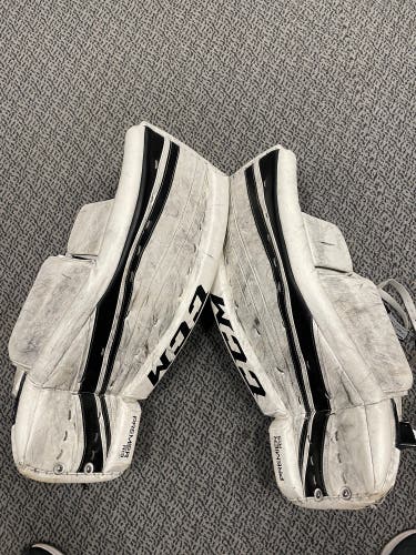 Used CCM Premier R1.9 30” +1 leg pads