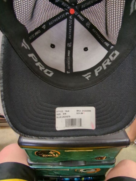 NWS Columbus Blue Jackets Fanatics Stretch Fit Hat S/M NHL