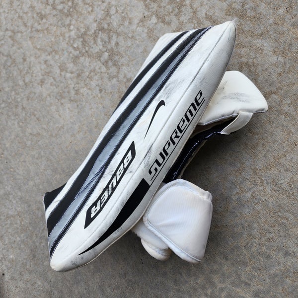 Used Bauer Regular Supreme One.55 blocker