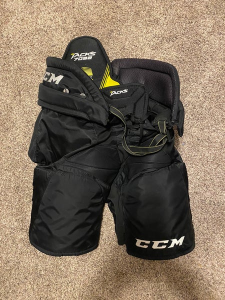 CCM hockey pants