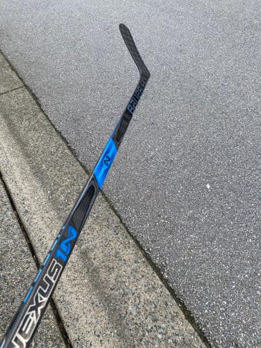 Like NEW Bauer Nexus 1N Hockey Stick (PM9/67 flex)