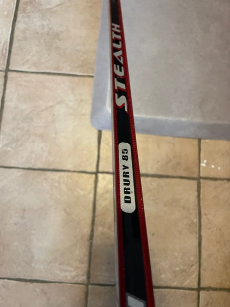 Easton Synergy HTX V9E LH Pro Stock Stick Grip 85 Flex P88 Custom Diffley  BU (1526)