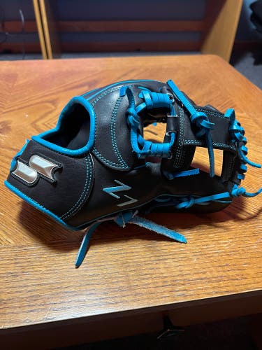 2021 Infield 11.5" Baseball Glove