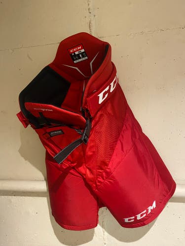 Senior Used Like New size Small Red CCM JetSpeed FT485 Hockey Pants