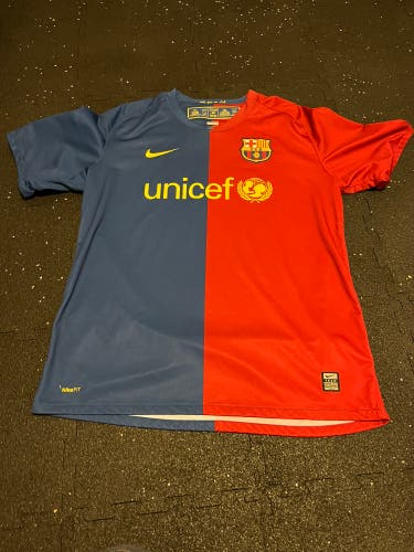 Nike Barcelona Soccer Jersey Men’s Large
