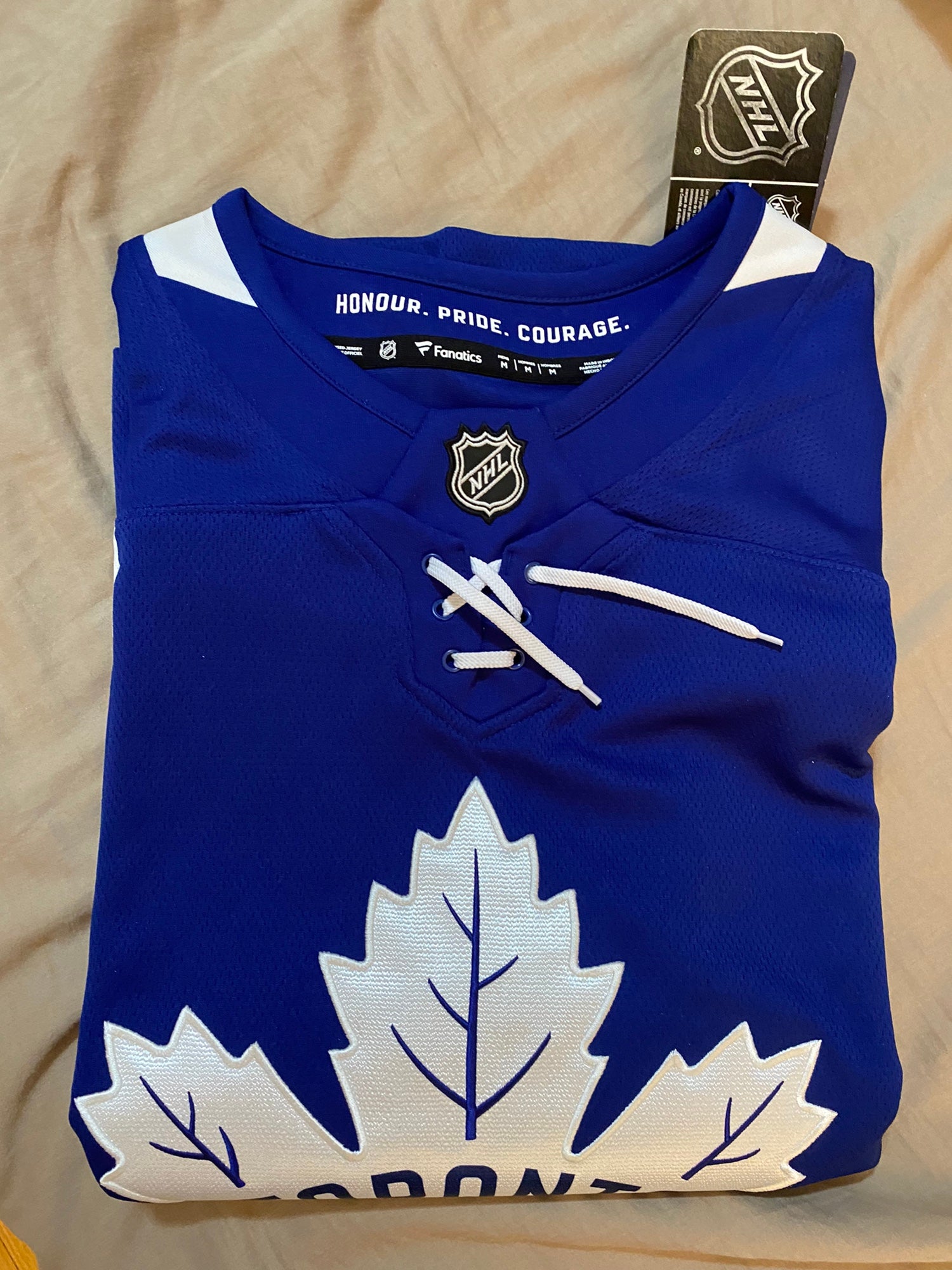 NWT Fanatics Adult NHL Toronto Maple Leaf's Jersey | SidelineSwap | Buy and  Sell on SidelineSwap