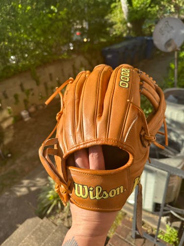 Wilson A2000 EL3 Baseball Glove 11.75”