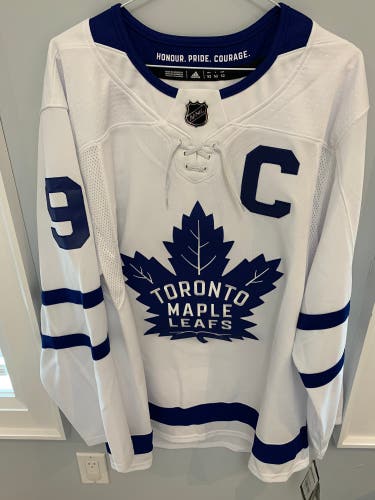 New White Size 52 (Large) Adidas Toronto Maple Leafs Tavares Authentic Jersey