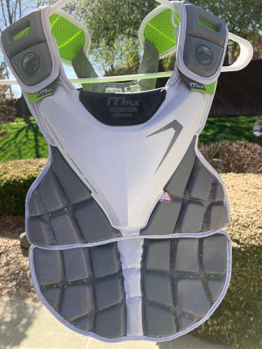 Adult Small Maverik MAX EKG Shoulder Pads