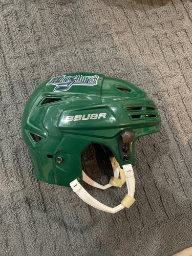 Medium Bauer Pro Stock Re-Akt 200