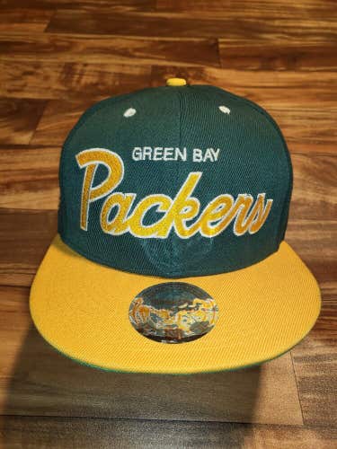 Green Bay Packers Mitchell & Ness NFL Sports Vintage Retro Script Hat Snapback