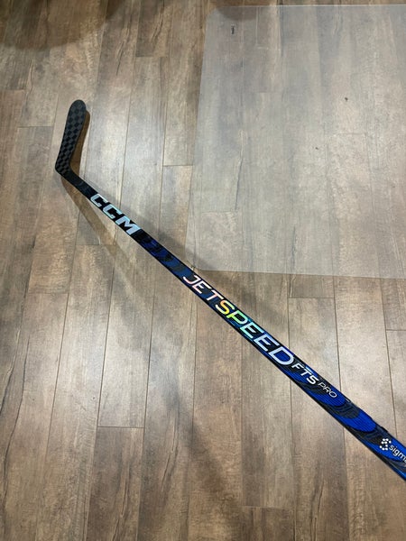 CCM FT5 Pro 80 Flex P28 RH