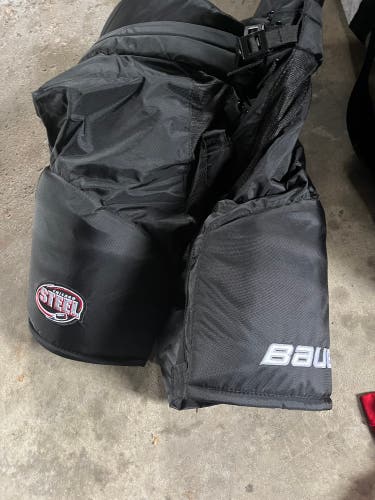 Senior Large Bauer Custom Pro Hockey Pants