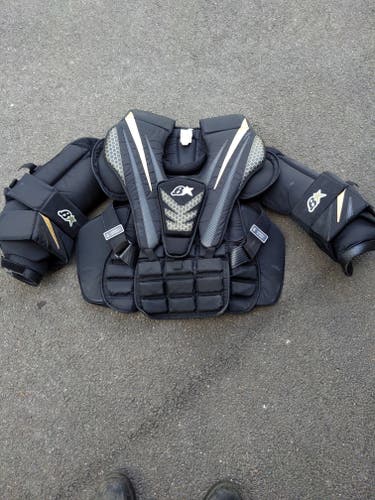 Used SR Large Brian's B star Goalie Chest Protector