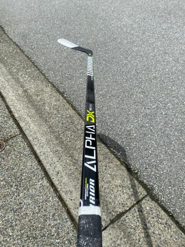 Like NEW Alpha DX Pro Team Hockey Stick (W03/70 flex)
