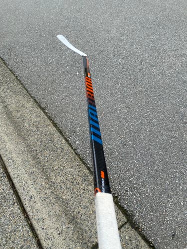 Like NEW Warrior Covert QR Edge Hockey Stick (W16/70 flex)