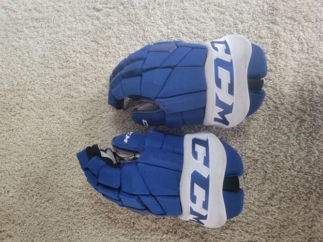 Used CCM HGTKXP Gloves 14" Pro Stock