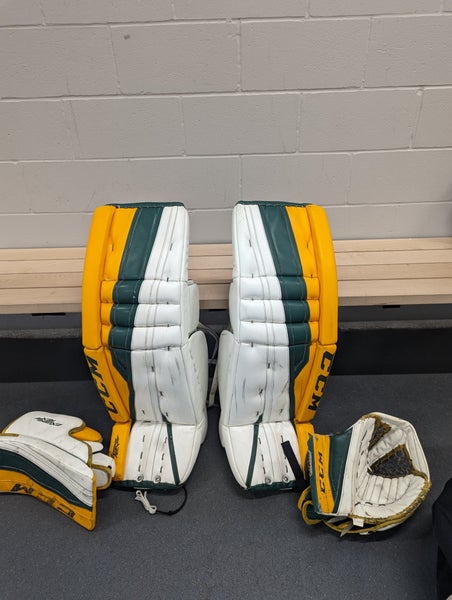 Used 35" CCM Regular Extreme Flex II Pro Goalie Full Set Pro Stock