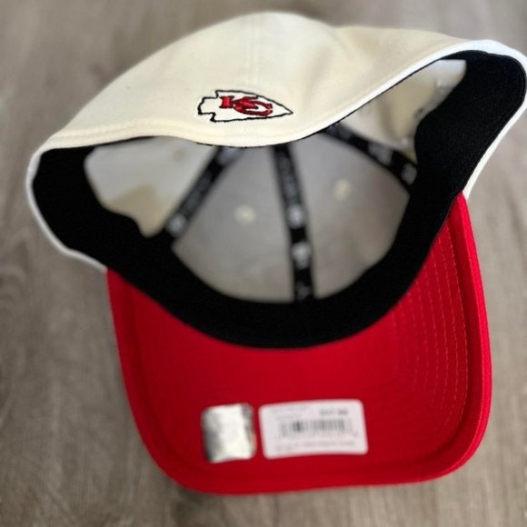 Men's New Era Cream/Red Kansas City Chiefs 2022 Sideline 59FIFTY Fitted Hat