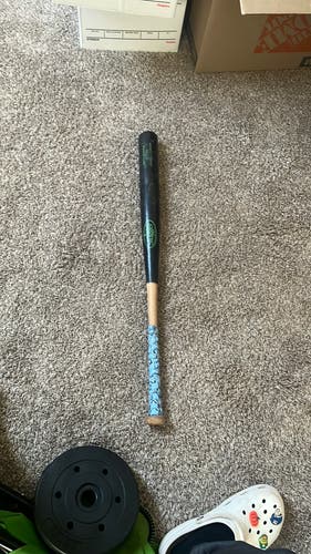Used Louisville Slugger (-5) 26 oz 31" Genuine Series Y125 Bat