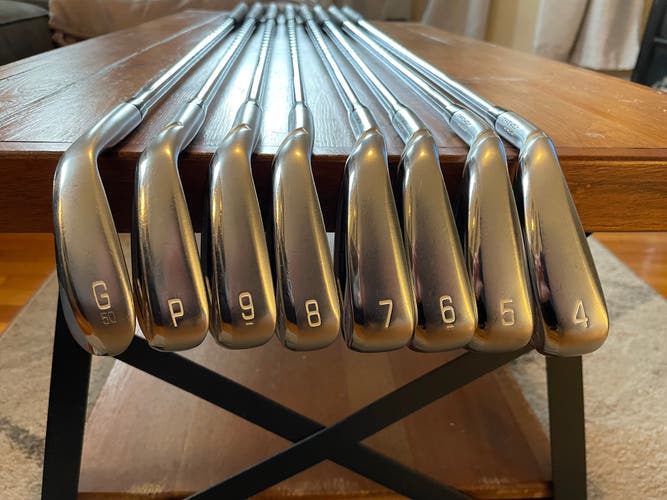 Men's Left Hand Stiff Flex Steel Shaft JPX 900 Hot Metal Iron Set