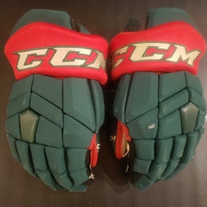 13 CCM HGTKPP Gloves - Team Stock New Jersey Devils - Pro Stock