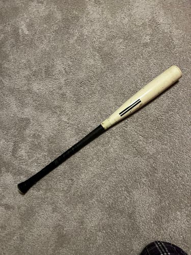 Warstic Bonesaber Hybrid *VERY LIGHTLY USED, CRAZY POP* *PRICE NEGOTIABLE*