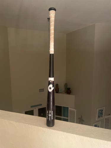 BBCOR Certified Wood Composite (-3) 29 oz 32" D271 Pro Maple Bat