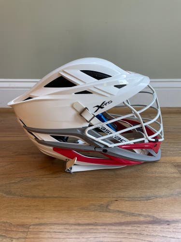 Brand New Cascade XRS Lacrosse Helmet