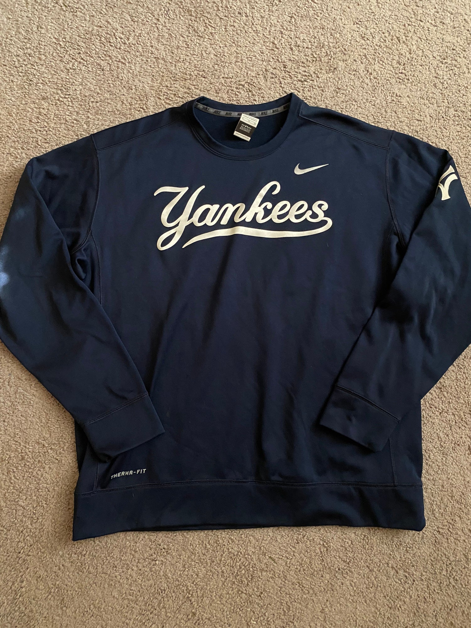 Nike New York Yankees Mens Navy Blue Element Long Sleeve 1/4 Zip Pullover