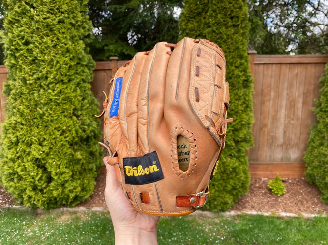 Wilson A2211 Barry Bonds 12” Signature Baseball Glove