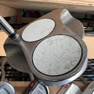 Odyssey White Hot 2-Ball 35-inch Mallet Putter with Golf Pride grip 2602
