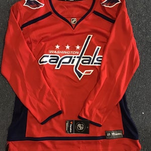 New With Tags Red Washington Capitals Women’s XS, S, Lg, Or 2XL Fanatics Home Jersey (Blank)