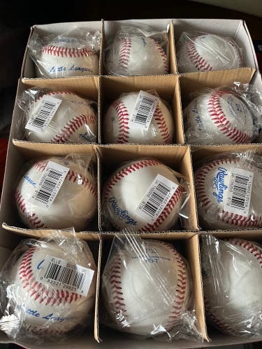 New Rawlings 12 Pack (1 Dozen) Baseballs