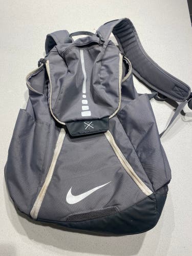 Nike Elite Basketball Backpack