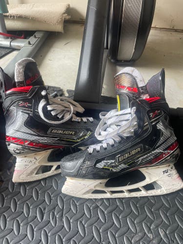 Used Bauer Extra Wide Width Size 7 Vapor 2X Pro Hockey Skates