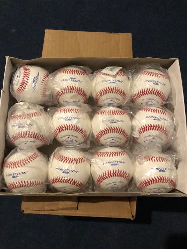 3 dozen a1010 hs1 baseballs