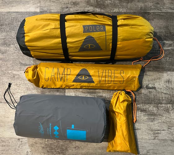 Poker Stuff 2 Person Tent With Sleeping Mat