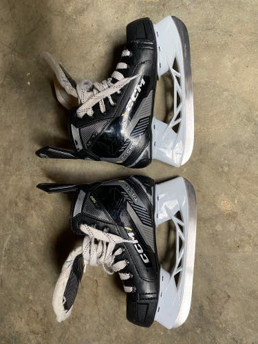 Used CCM Size 13.5 Tacks Hockey Skates