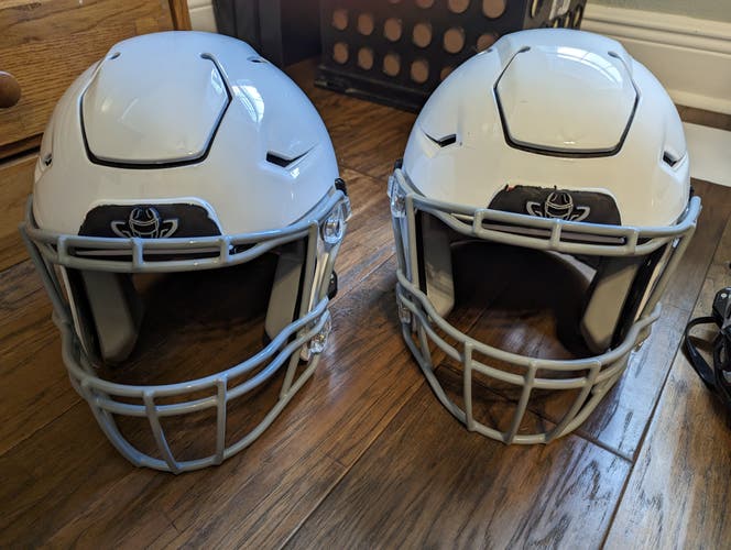 Youth New Medium Riddell SpeedFlex Helmet