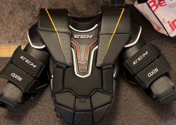New Large CCM Axis pro Goalie Chest Protector