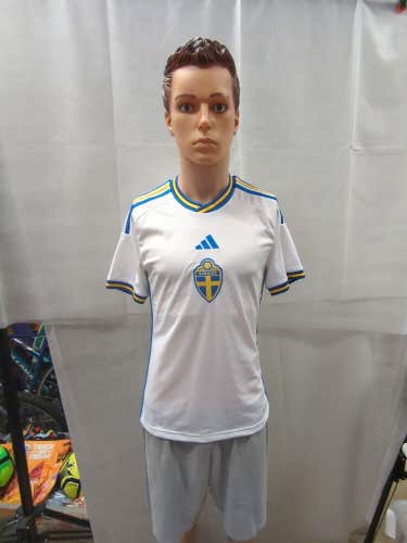 NWT Sweden National Team Soccer Jersey S Adidas Aeroready White