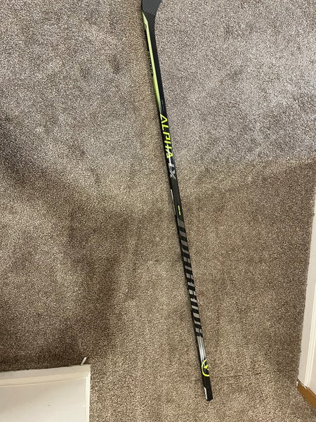 Senior Right Handed W88 Pro Stock Alpha Lx 20 Hockey Stick