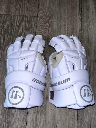 Used Player's Warrior Burn Lacrosse Gloves Large