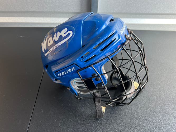 Used Large Bauer  7500 Helmet