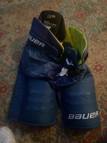 Used Medium Bauer Supreme 3S Hockey Pants