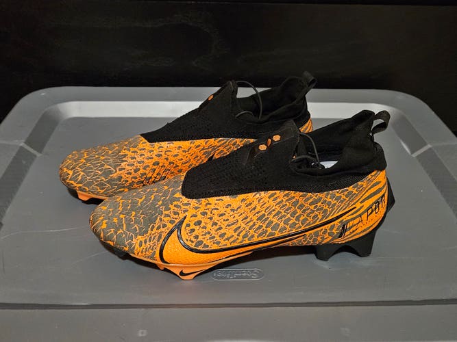 Used Men's Size 9.0 (Women's 10) Molded Cleats Nike Low Top Vapor edge pro 360