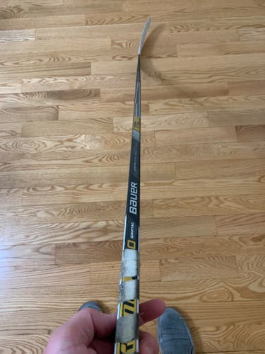 Used Senior Bauer Supreme 170 Hockey Stick P88 GripTac - Left Handed