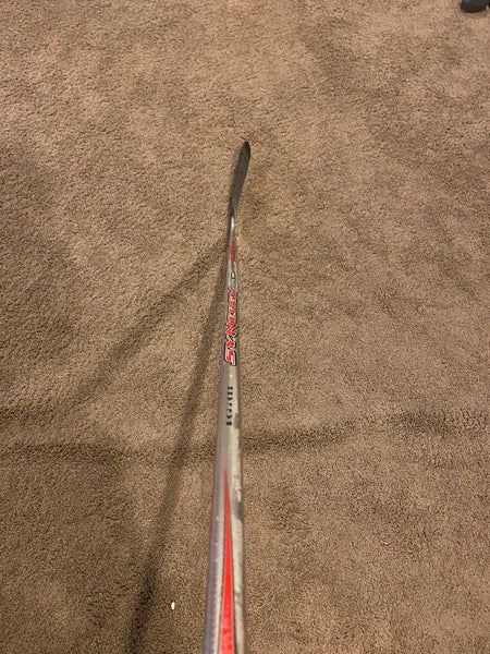 Easton Synergy SE Hockey Stick SR LH Pro Stock Stuart Heel Curve