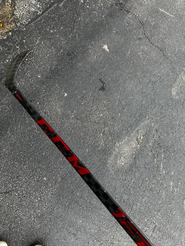 Senior Left Hand P28  Jetspeed FT4 Pro Hockey Stick